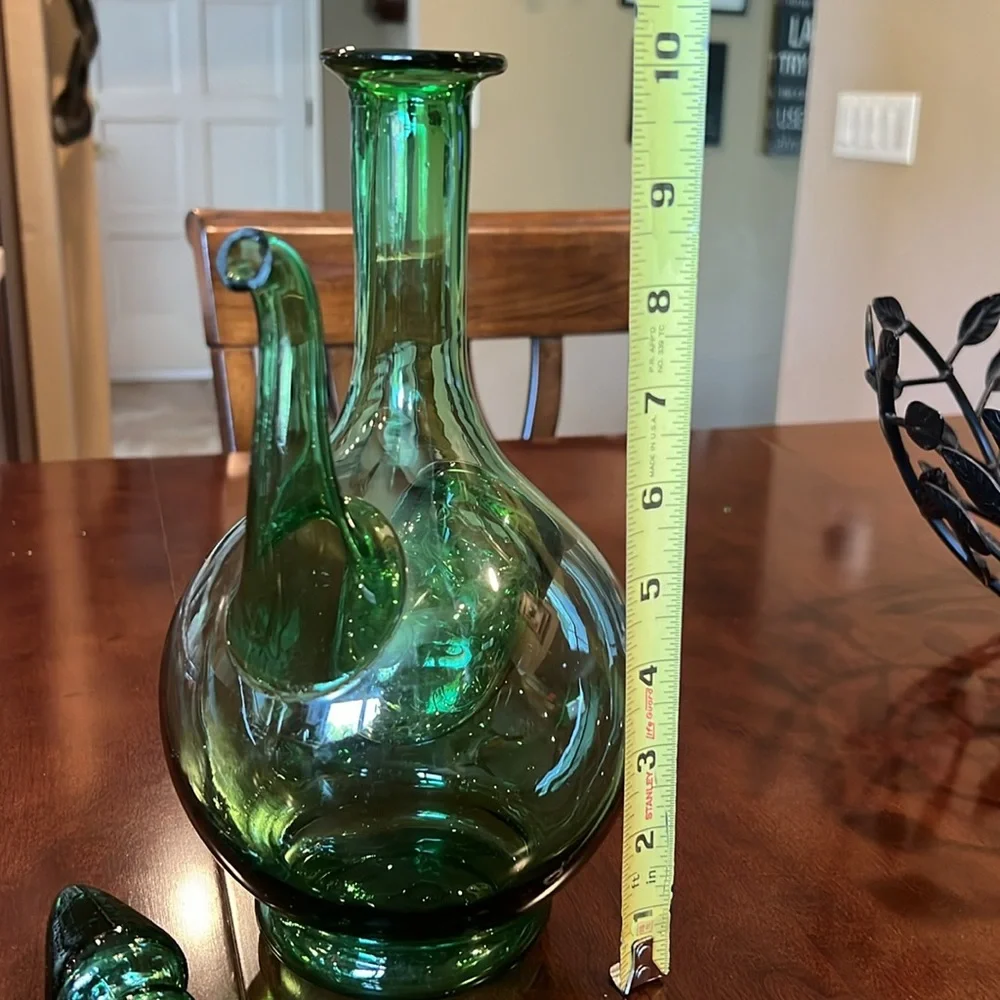 Vintage Italian Green Glass Wine Decanter Ice Chamber Chiller Stopper Hand Blown